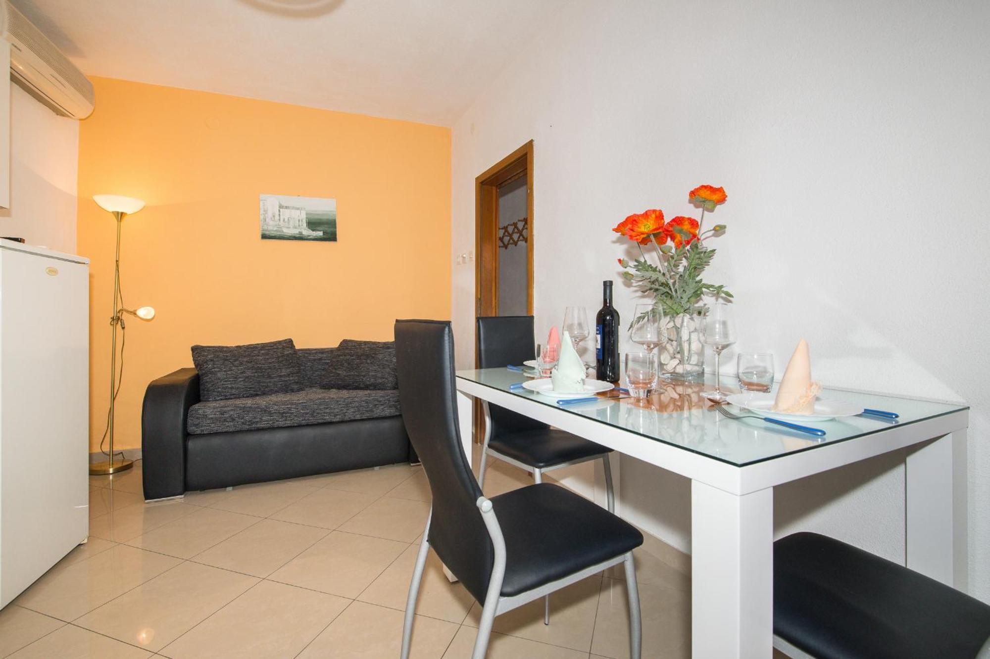 Apartments Marieta Makarska Rom bilde