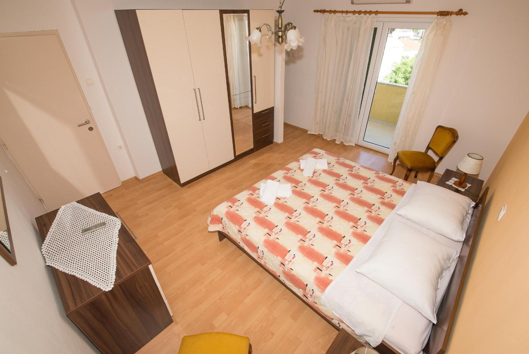 Apartments Marieta Makarska Rom bilde