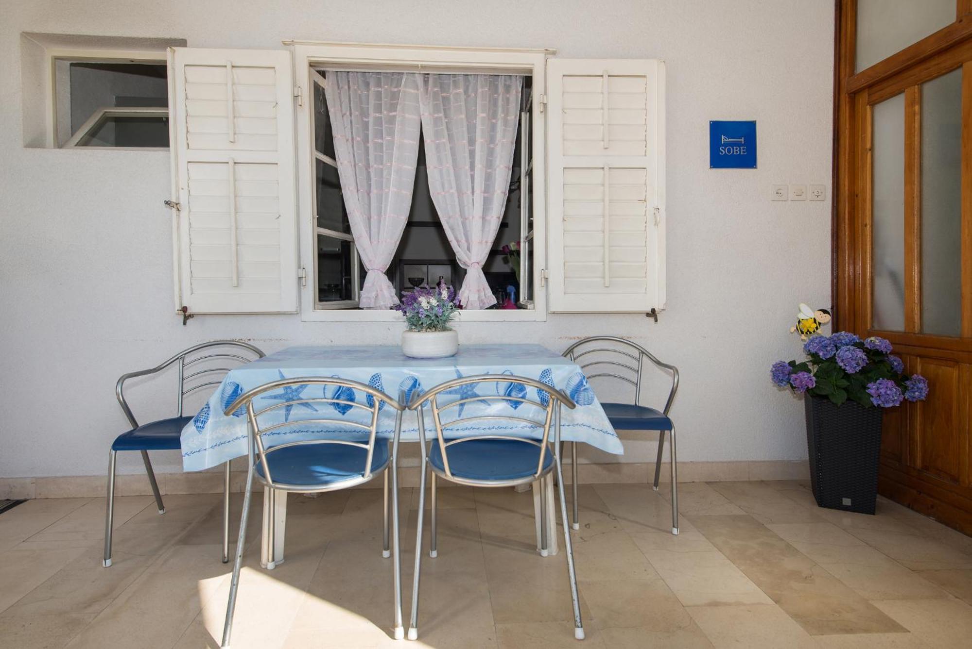 Apartments Marieta Makarska Rom bilde