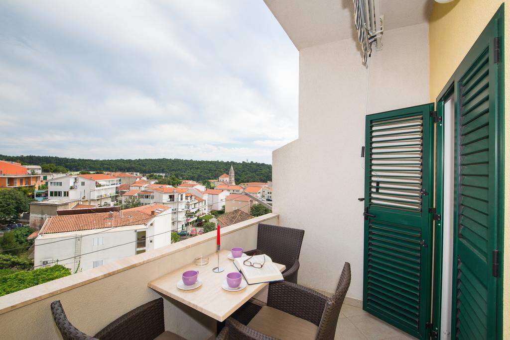Apartments Marieta Makarska Eksteriør bilde