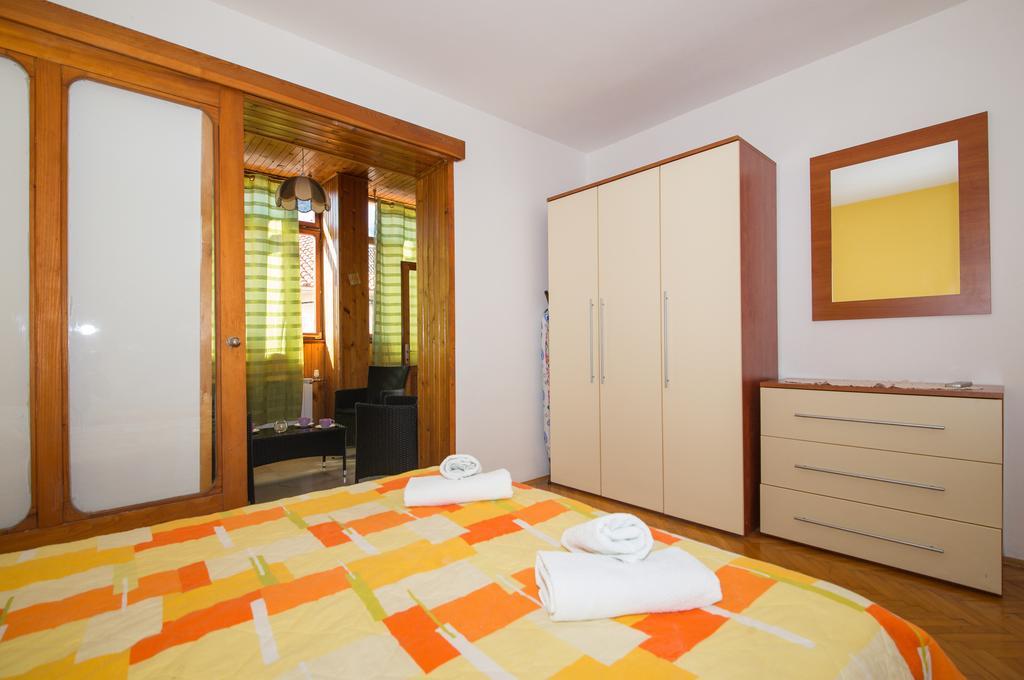 Apartments Marieta Makarska Eksteriør bilde
