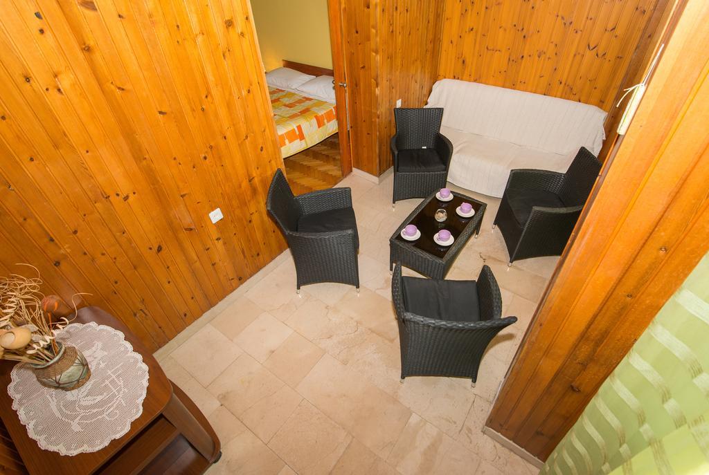 Apartments Marieta Makarska Eksteriør bilde