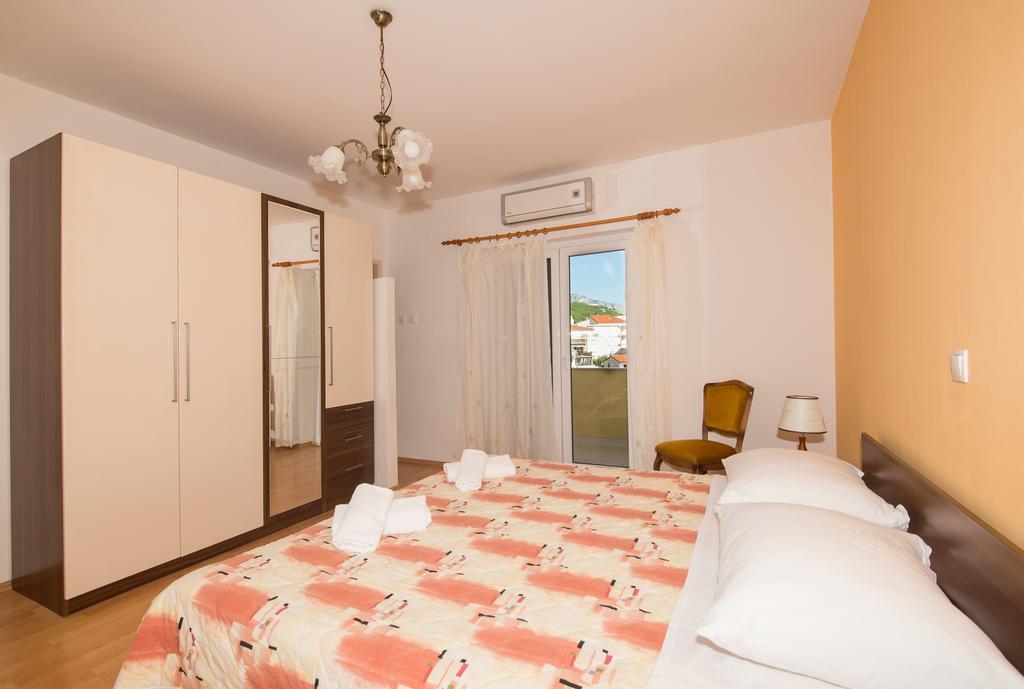 Apartments Marieta Makarska Rom bilde